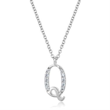 18ct White Gold Diamond Initial Necklace Q thumbnail