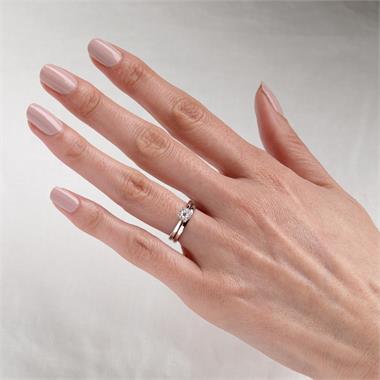 18ct White Gold Illusion Detail Diamond Cluster Engagement Ring 0.15ct thumbnail