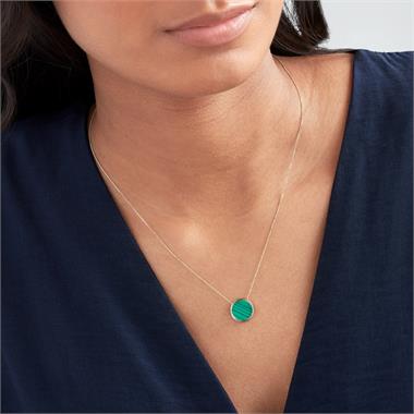 Nova 18ct Yellow Gold Round Malachite Necklace thumbnail