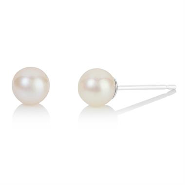 18ct White Gold Akoya AA Grade Pearl Stud Earrings 4.5mm thumbnail