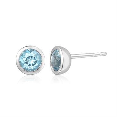 18ct White Gold Blue Topaz Rubover Stud Earrings thumbnail