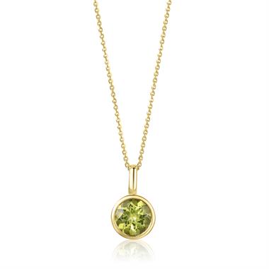 18ct Yellow Gold Peridot Rubover Pendant thumbnail