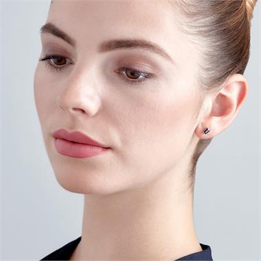 18ct Yellow Gold Sapphire Solitaire Stud Earrings thumbnail