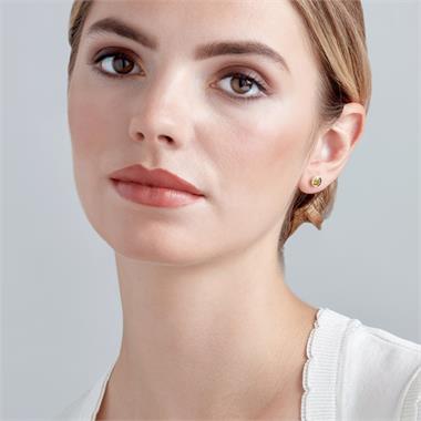 18ct Yellow Gold Peridot Rubover Stud Earrings thumbnail