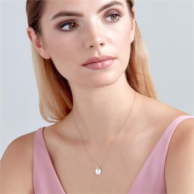 18ct White Gold Small Round Design Pendant thumbnail