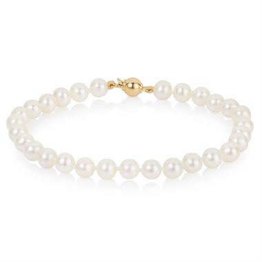 18ct Yellow Gold Freshwater Pearl Bracelet 5.5-6.0mm | 19cm thumbnail