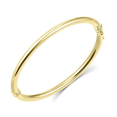 18ct Yellow Gold Oval Bangle thumbnail