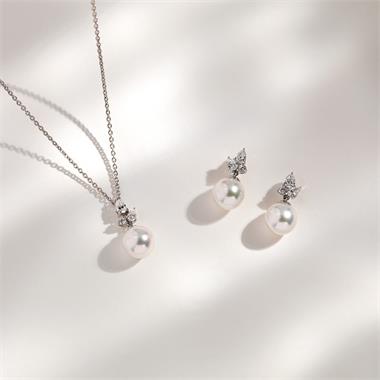 18ct White Gold Pearl and Mixed Diamond Earrings thumbnail