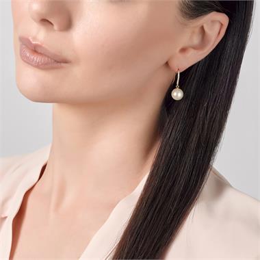 18ct Yellow Gold Freshwater Pearl and Diamond Drop Earrings thumbnail
