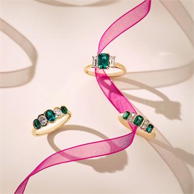 18ct Yellow Gold Emerald Three Stone Ring thumbnail