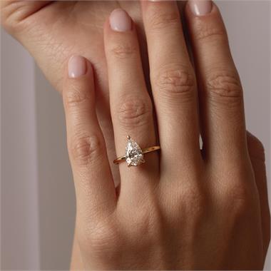 18ct Yellow Gold Lab Grown Pear Diamond Engagement Ring 2.00ct thumbnail