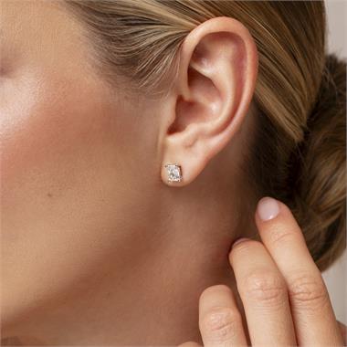 18ct Yellow Gold Lab Grown Radiant-Cut Diamond Earrings 1.40ct thumbnail