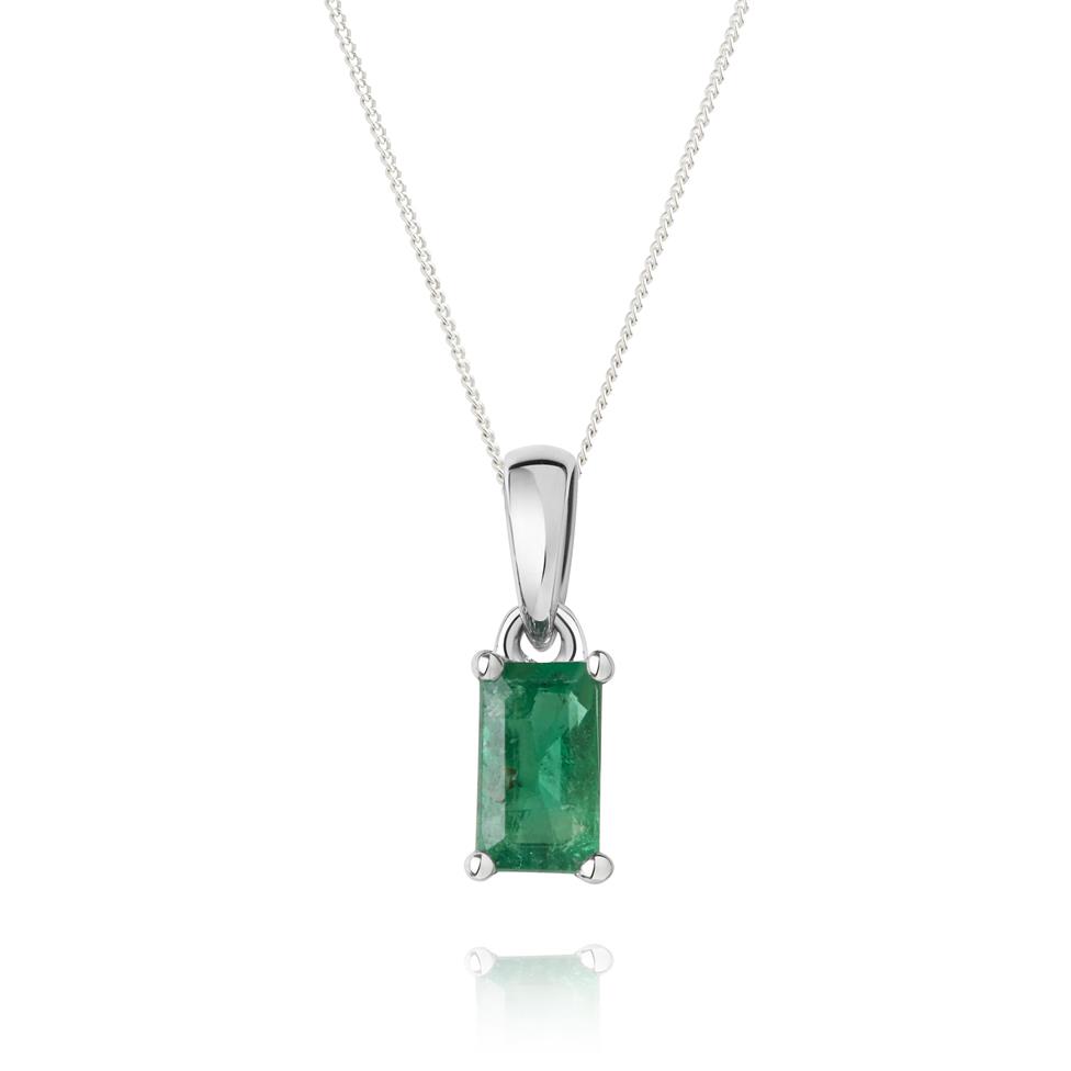 18ct White Gold Emerald Solitaire Pendant Thumbnail Image 0