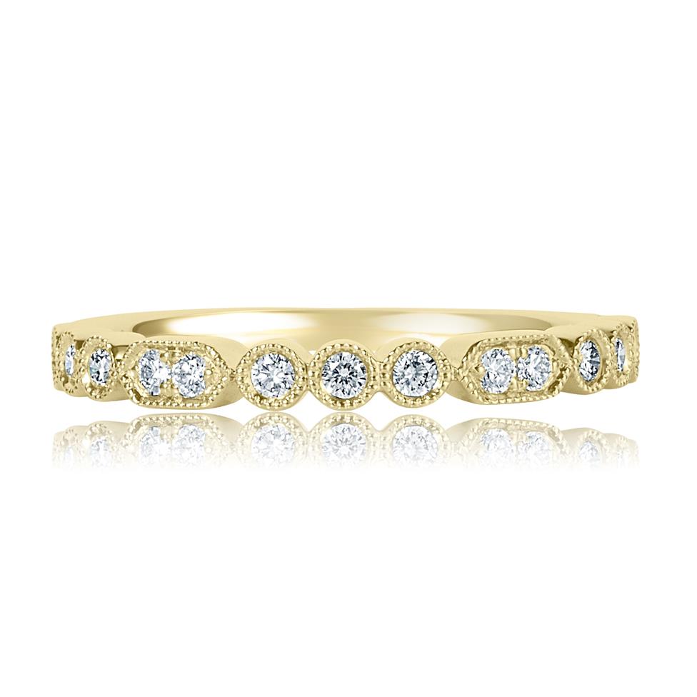 18ct Yellow Gold Vintage Style Diamond Half Eternity Ring 0.22ct Thumbnail Image 1
