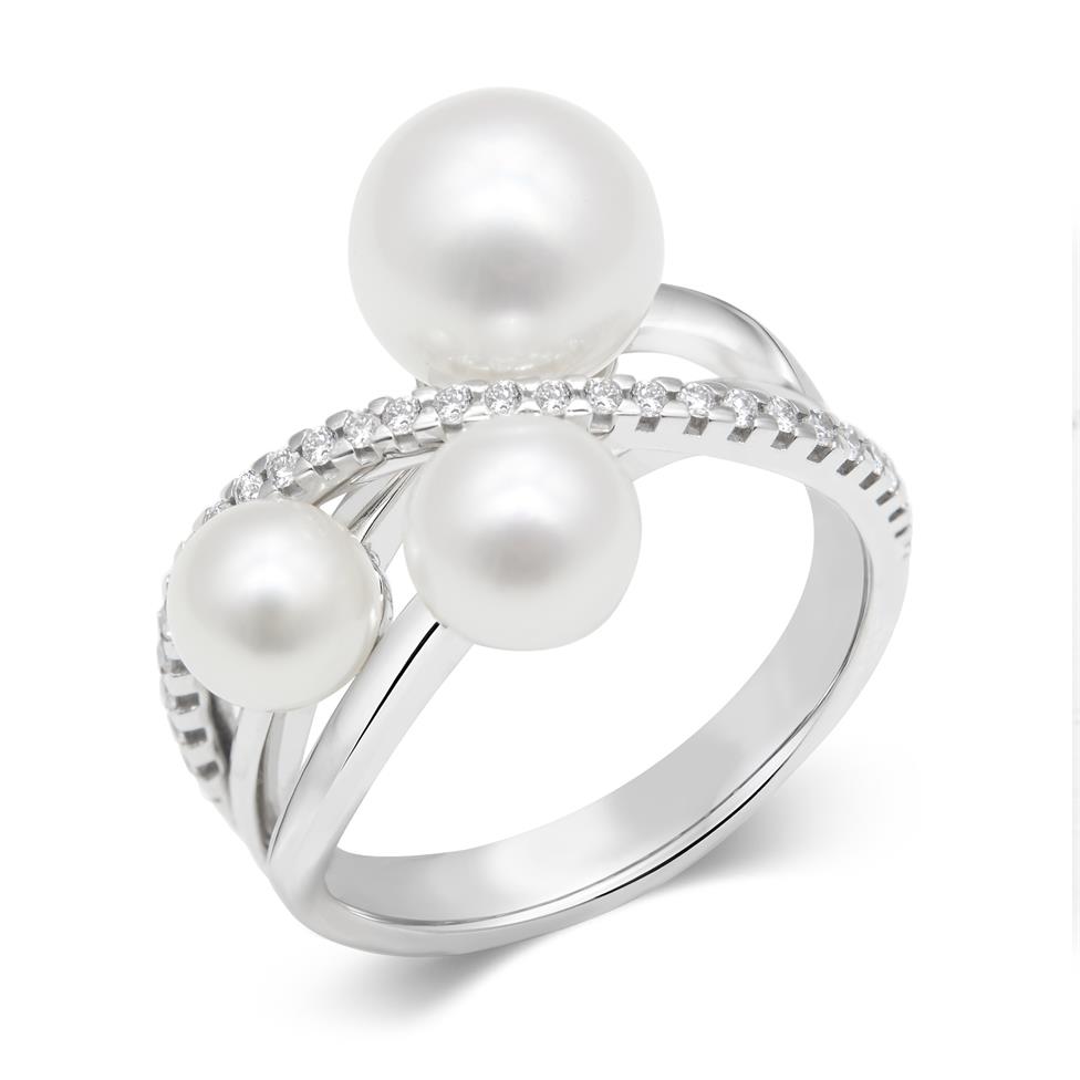 18ct White Gold Freshwater Pearl and Diamond Dress Ring Thumbnail Image 0