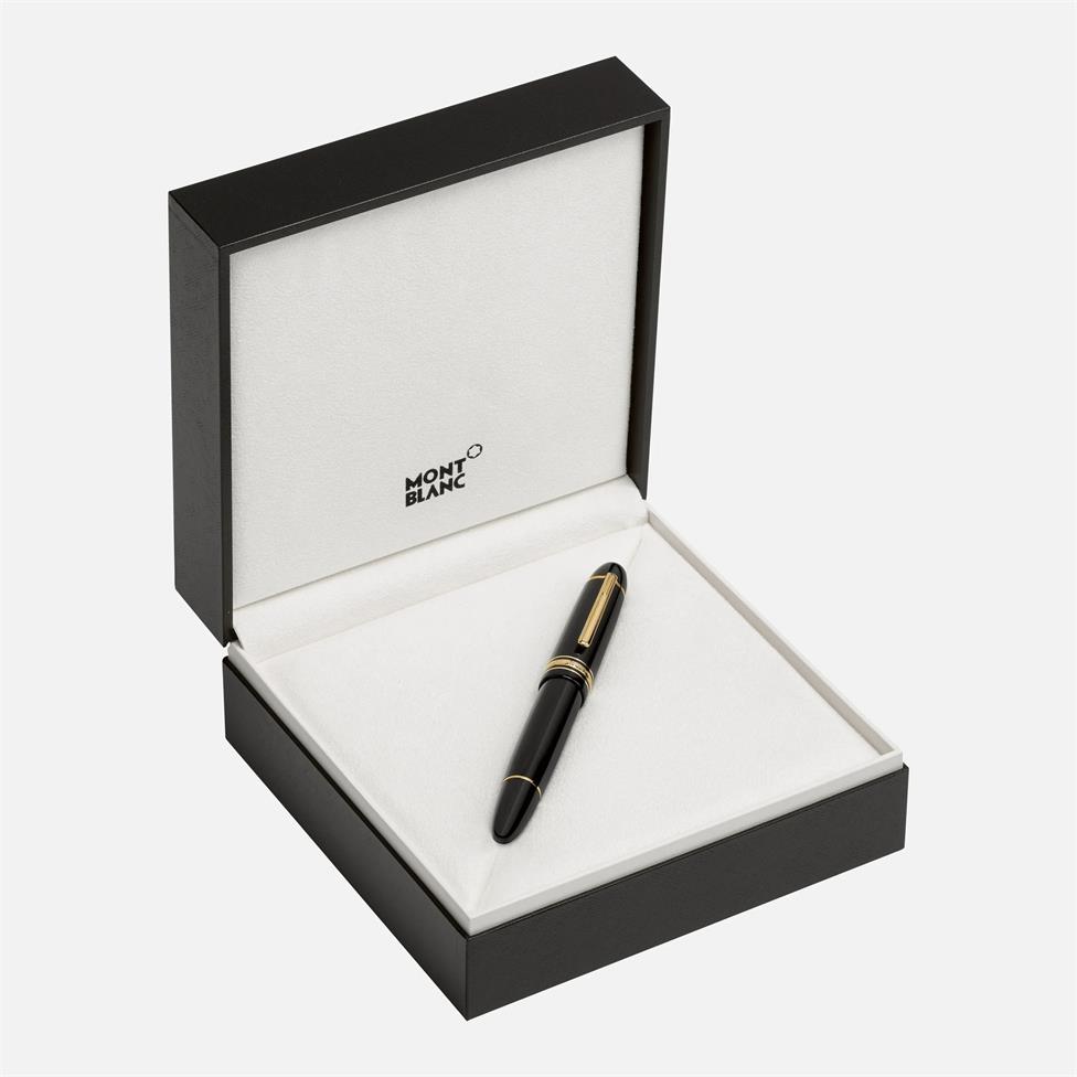 Montblanc Meisterstuck Gold-Coated 149 Fountain Pen Thumbnail Image 2