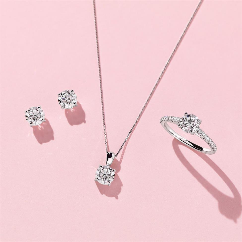 18ct White Gold Classic Diamond Solitaire Pendant 1.00ct Thumbnail Image 3