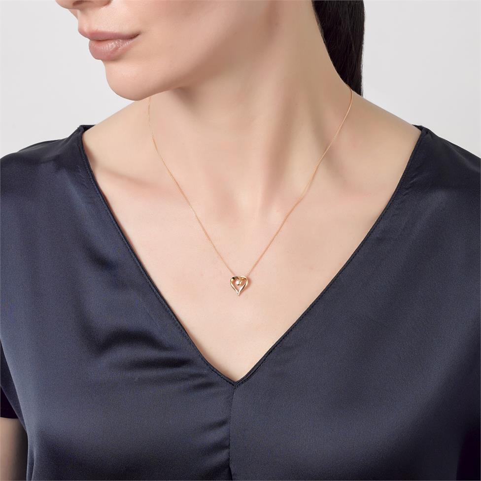 18ct Yellow Gold Heart Design Diamond Pendant 0.03ct Thumbnail Image 1