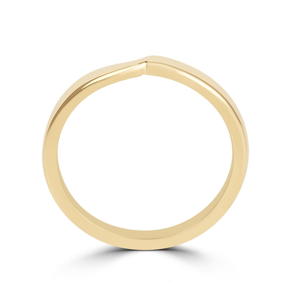 18ct Yellow Gold Shaped Wedding Ring  Thumbnail Image 2