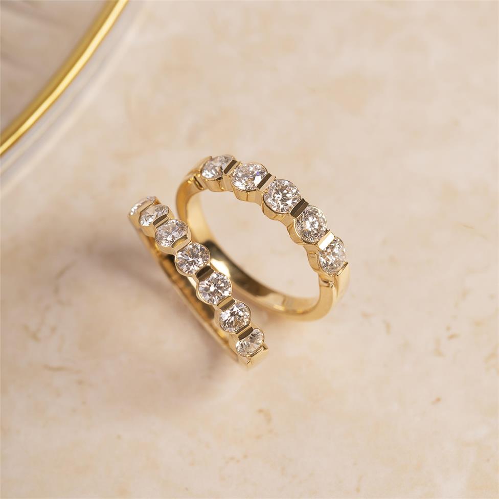 18ct Yellow Gold Modern Bar Set Diamond Eternity Ring 1.00ct Thumbnail Image 5