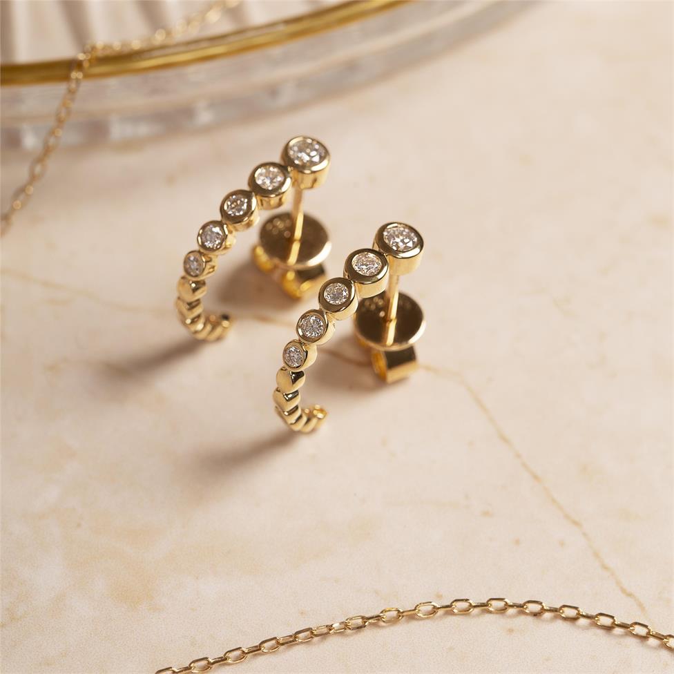 Alchemy 18ct Yellow Gold Graduated Bezel Set Diamond Hoop Earrings Thumbnail Image 3