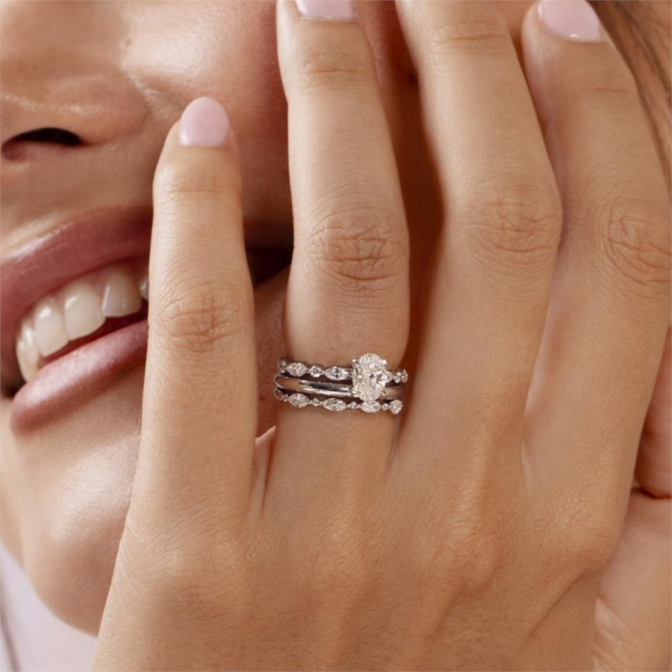 Platinum Oval Diamond Engagement Ring 1.00ct Thumbnail Image 1